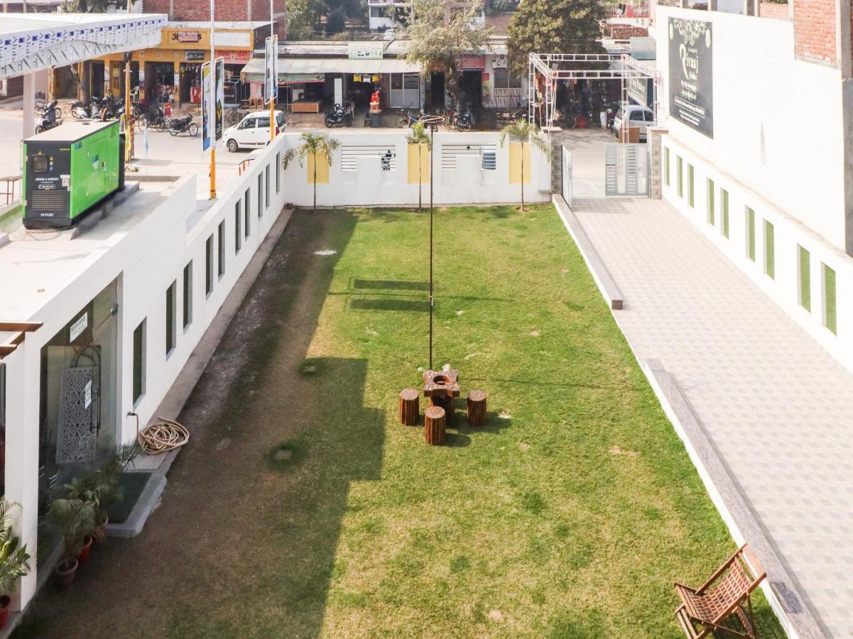 Oyo Lck1233 Rivaaj Palace Lucknow Exterior photo